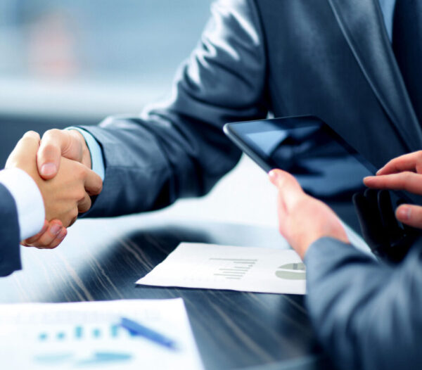 Geschäftspartner Händeschlag