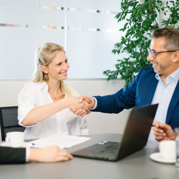 prodata-Vertragsabschluss_2346